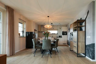 Hofvilla Comfort aan het water | 7 pers.