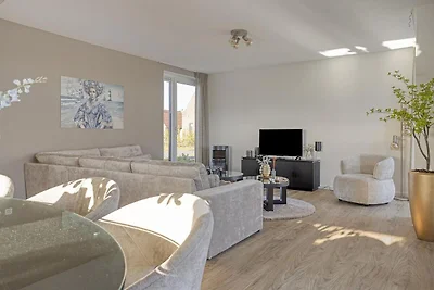 Hofvilla am kleinen Strand mit Hot Tub & Saun...