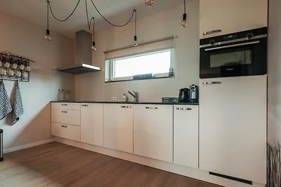 Hofvilla Comfort am Wasser | Haustierfrei | 7...