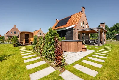 Hofvilla am wasser mit Hot Tub & Sauna | Haus...