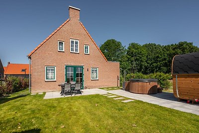 Villa Turijn mit Hottub und Fasssauna