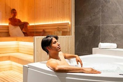 Veluwe Villa mit Innenpool & Wellness | 12 Pe...