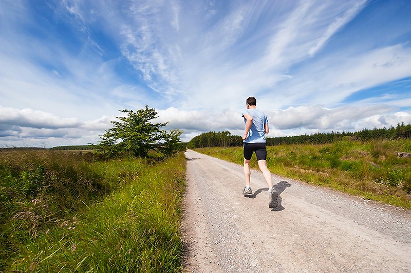 Sportangebote mit Betreuung auf Anfrage möglich ( Kanu fahren, Nordic Walking, Rücken Training, Entspannung u.a.m.