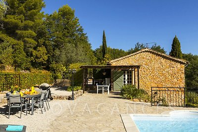 Charmantes Ferienhaus mit Pool und herrlichem Blick bei Draguignan