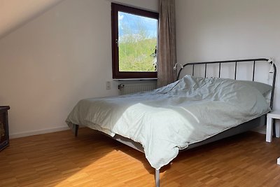 hell, ruhig, großzügig, 3 Schlafzimmer