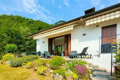 Villa Isedo con vista Lago di Garda