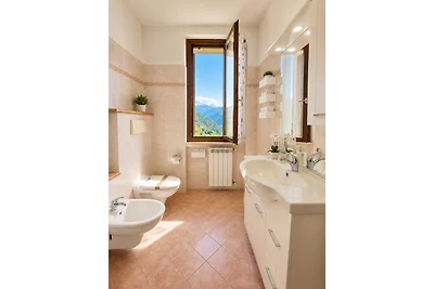 Villa Isedo con vista Lago di Garda