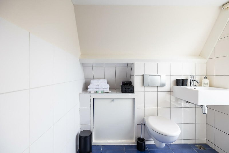 De badkamer - eenvoudig en schoon