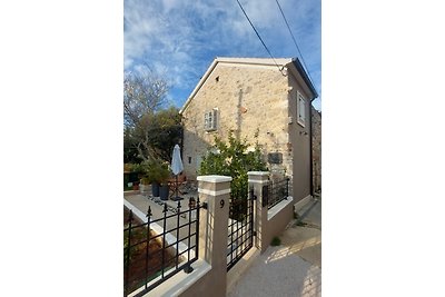 Kuća za odmor Sundial Stone House