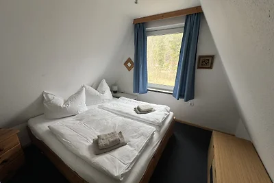 Ostseeferienhaus im Küstenwald