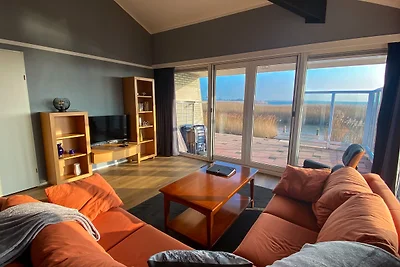 Ferienhaus "The waterfront cottage"