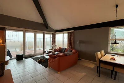 Ferienhaus "The waterfront cottage"