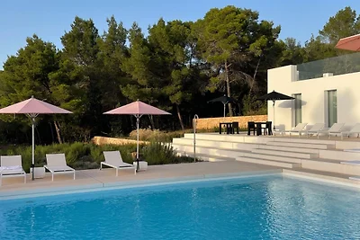 Harmony Suites Ibiza
