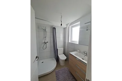 Ferienwohnung in neuer Villa mit Pool