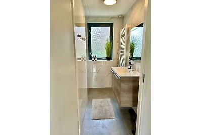 Boshuis 'De Groene Specht' met hottub
