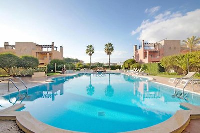 Vilamoura Shared Golf Pool View