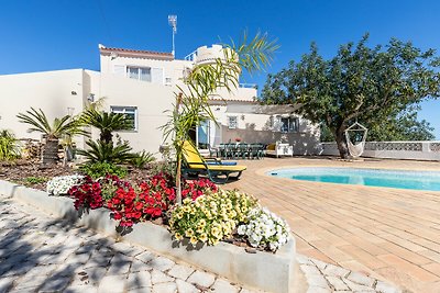 Looking to Landscape Sea View Private Pool...