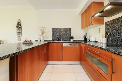 Charming Flat 10 min Walk Beach Olhos Agua