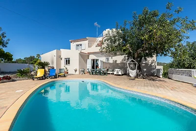 Looking to Landscape Sea View Private Pool...