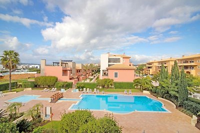 Vilamoura Shared Golf Pool View