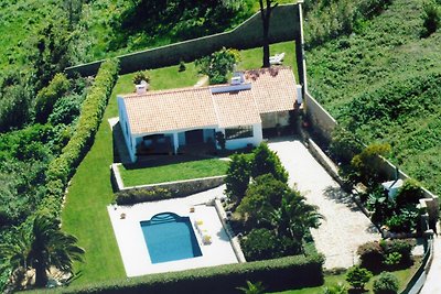 Amazing Villa In Colares close to the Beach