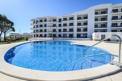 Charming Flat 10 min Walk Beach Olhos Agua