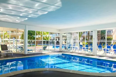 VPlaza Private Garage,Balcony&Pool View Flat