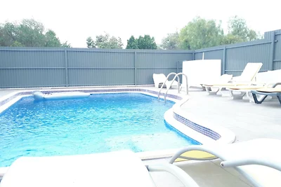 Marina Vila Apartment with Pool