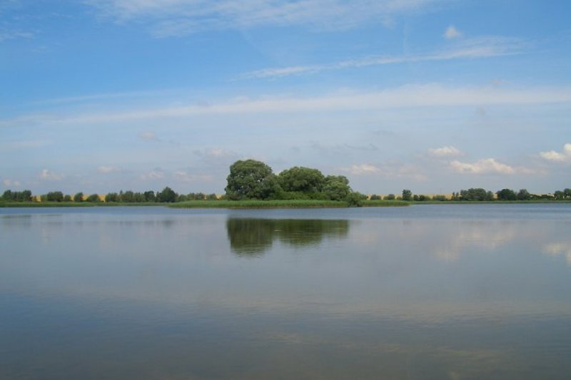 Blankenburger See mit Insel