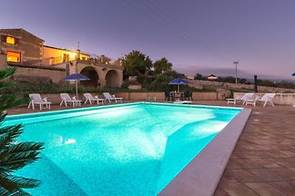 Diana, Villa mit Pool und Blick