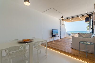 Medea, apartment 20m from the beach