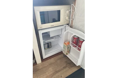 Uniek Vakantiehuis in Bergen (N-H) Pipowagen (4 pers.)