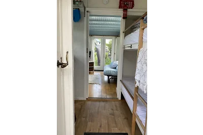 Uniek Vakantiehuis in Bergen (N-H) Pipowagen (4 pers.)
