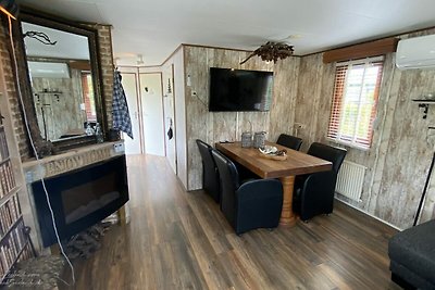 VZ900 Holiday home in Baarland
