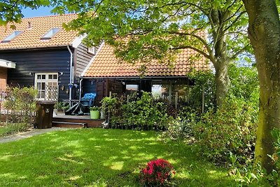 VZ757 Luxurious holiday home in Ouddorp