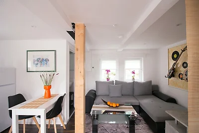 Patsada Cottage
