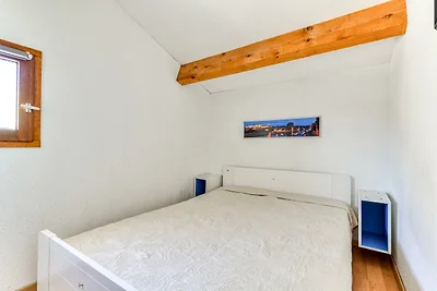 Ferienohnung mit Sonnenterrasse, traumhafter Blick aufs Meer direkt am Strand, bis 4 Pers., Anlage mit Pool, WI-FI kostenlos, Parkplatz