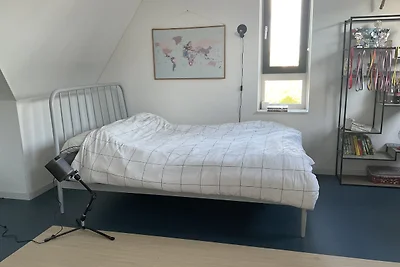 Schönes Haus in der Nähe des Meeres