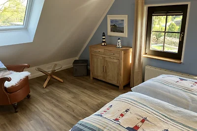Neue 4* Ferienwohnung beim Boddenstrand