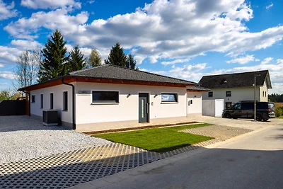 Bungalow mit Salzwasserpool, Sauna