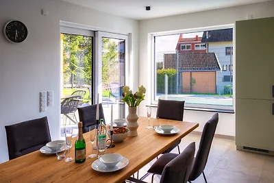 Bungalow mit Salzwasserpool, Sauna