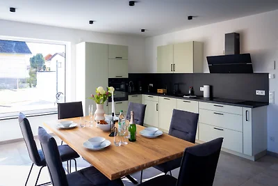 Bungalow mit Salzwasserpool, Sauna