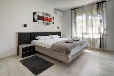 Apartment Pula