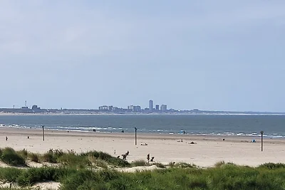Seaport Beach resort