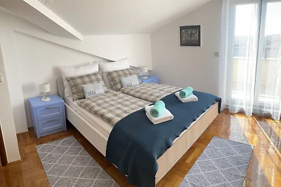 Appartement "Sunny Maj"