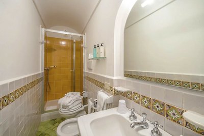 6 Bedrooms Amalfi Positano villa / 6 Schlafzimmer Amalfi Positano Villa