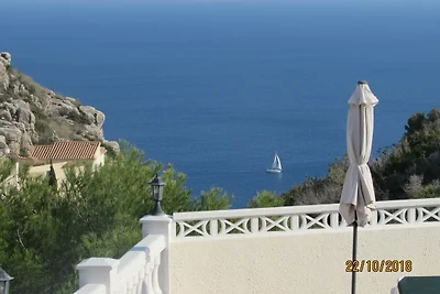 4 Bedrooms Villa in Costa Blanca, Spain