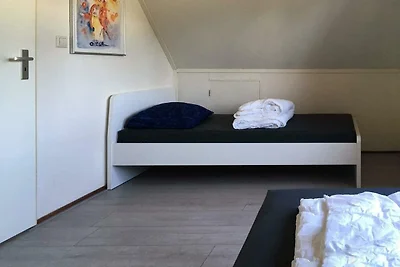 Schoneveld 146 (Zeemeeuw), Breskens