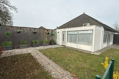 Schoneveld 157 (Duinroos), Breskens