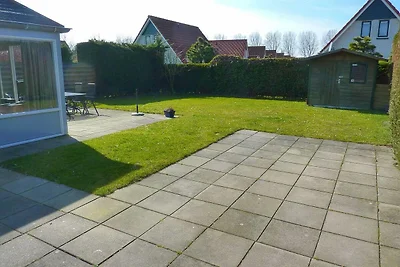 Schoneveld 108 (Duinroos), Breskens